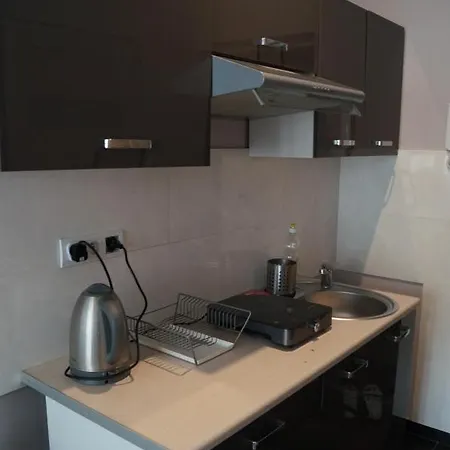 Red Apartament Apartment *