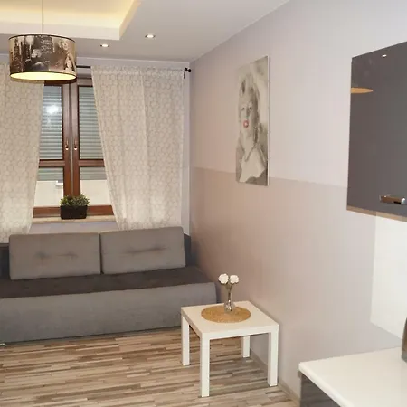 Red Apartament *
